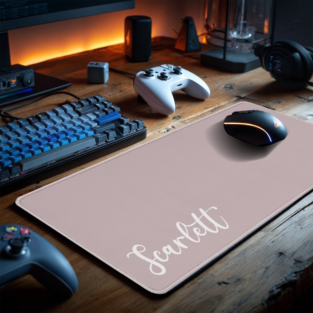 Alas Gaming Besar dengan Label - Pc Gaming Names ulasan dan harga